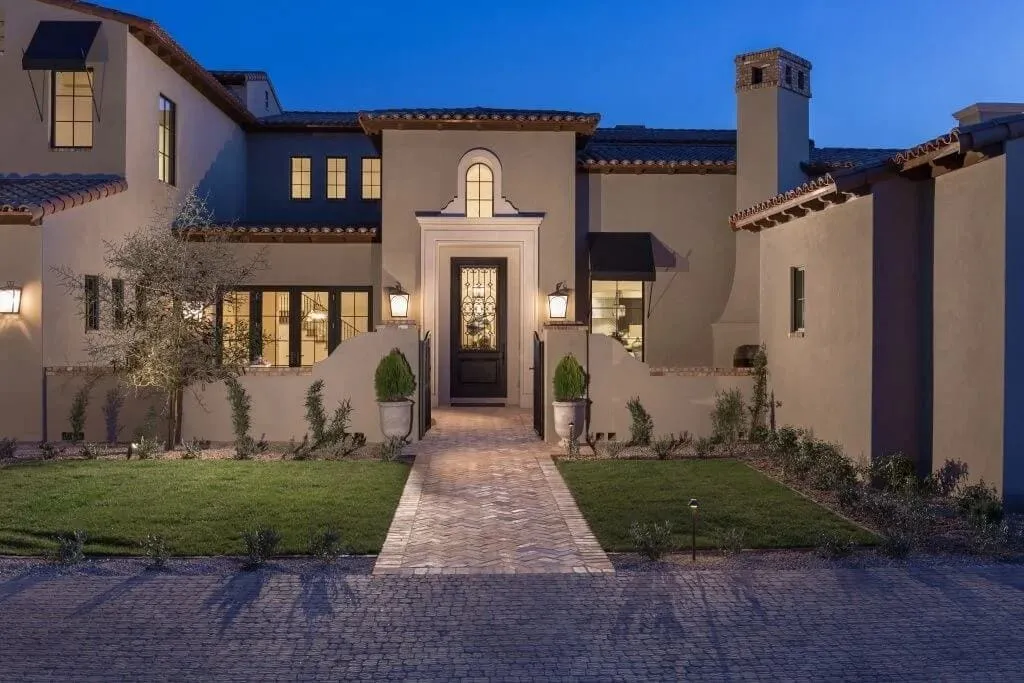 Andalusian Modern custom home by Calvis Wyant
