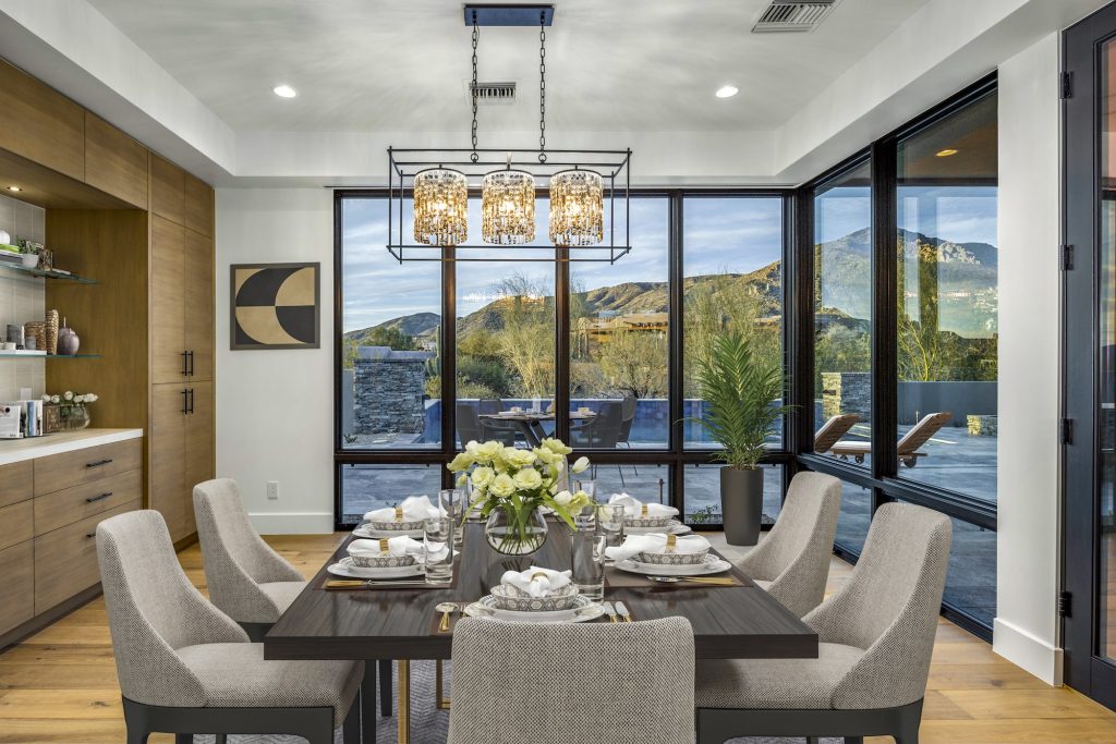 Arrowhead Modern custom home by Calvis Wyant