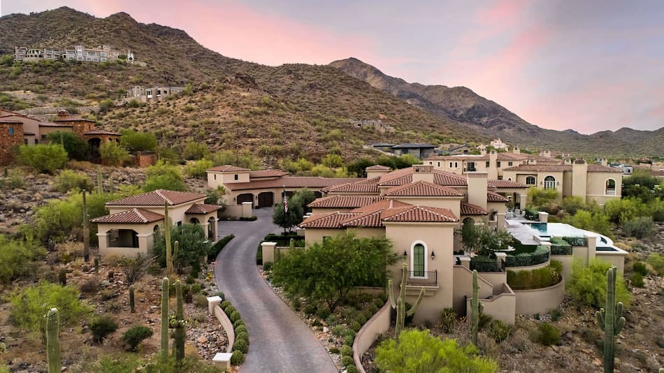 Whistling Wind custom home by Calvis Wyant