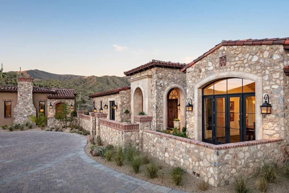 Cintarosa Manor custom home by Calvis Wyant