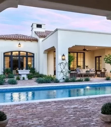 Paradise Valley Traditional